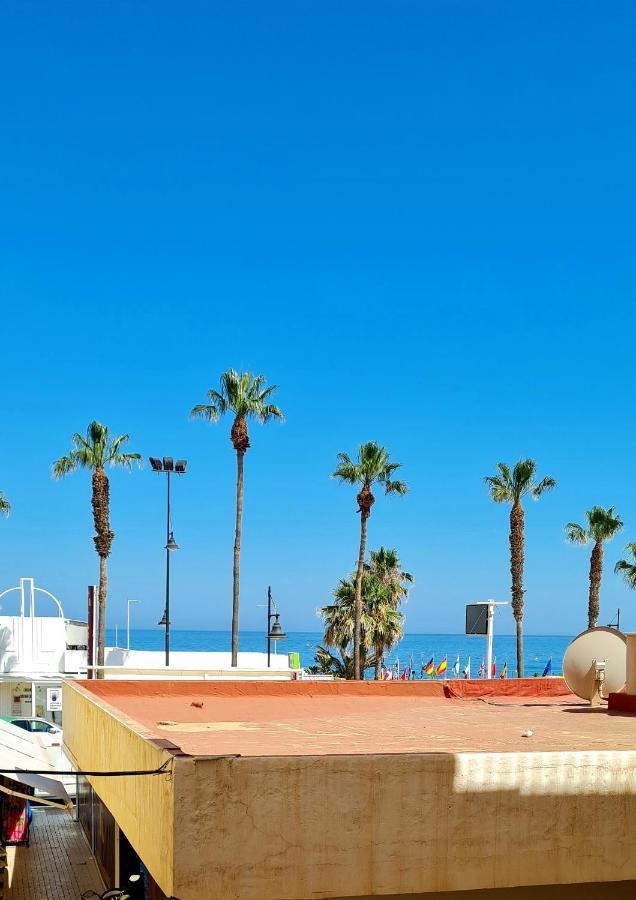 Mara'S Apartments Torremolinos La Mar - Beachfront Tiny House - Bajondillo ภายนอก รูปภาพ